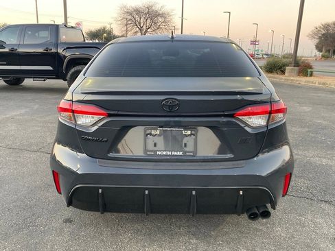 Certified 2025 Toyota Corolla SE image 6