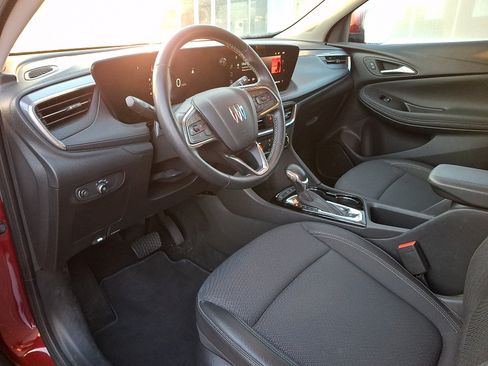 Certified 2024 Buick Encore GX Preferred FWD image 15