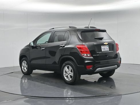 Used 2020 Chevrolet Trax LT w/ LT Convenience Package AWD/4WD image 7
