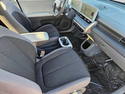Used 2022 Hyundai Ioniq 5 SE image 18