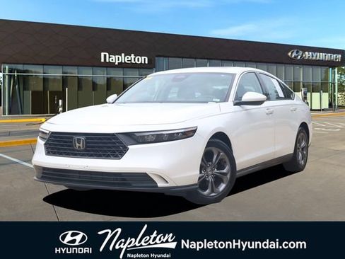 Used 2024 Honda Accord EX image 1