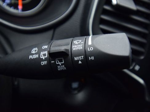 Certified 2022 Jeep Cherokee Latitude Lux image 35