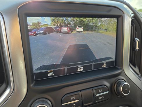 Certified 2022 Chevrolet Silverado 2500 LT w/ Convenience Package AWD/4WD image 26