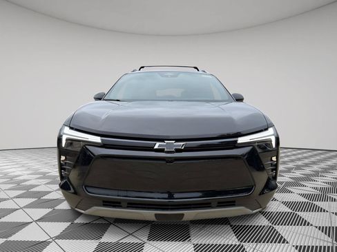 New 2026 Chevrolet Blazer EV LT AWD/4WD image 8
