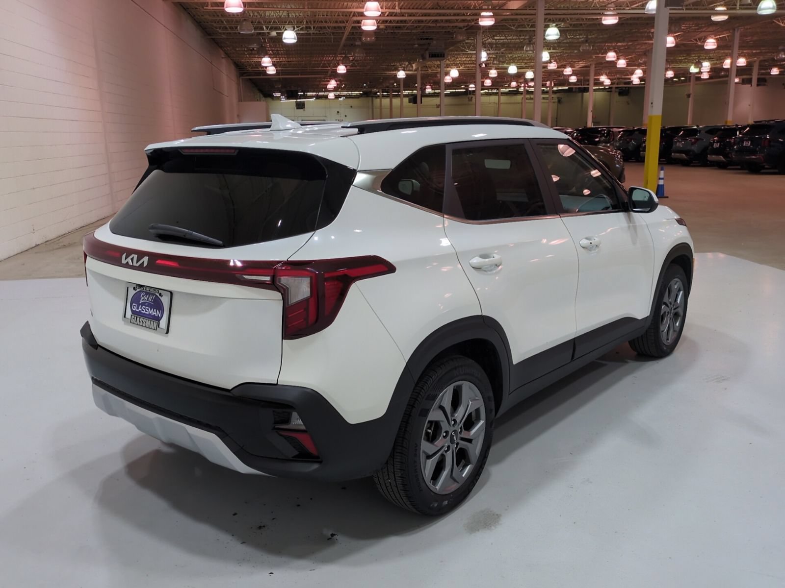 Certified 2024 Kia Seltos S FWD image 3