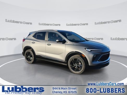 Used 2024 Buick Encore GX Sport Touring w/ Comfort Package image 2