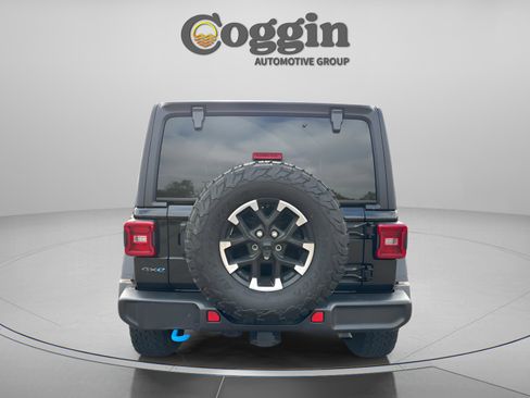 Used 2024 Jeep Wrangler Unlimited Rubicon 4xe image 4
