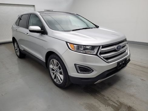 Used 2015 Ford Edge Titanium w/ Equipment Group 301A AWD/4WD image 13