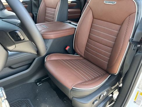 New 2026 GMC Sierra 3500 Denali Ultimate AWD/4WD image 20