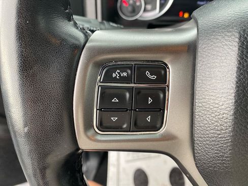 Used 2023 RAM 1500 Warlock AWD/4WD image 18
