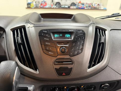 Used 2019 Ford Transit 350 XL RWD image 38
