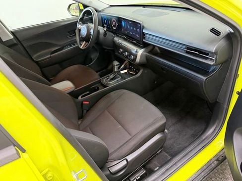 Certified 2024 Hyundai Kona SE AWD/4WD image 42