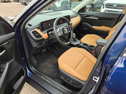 Used 2026 Kia Seltos EX w/ EX Sunroof Package AWD/4WD image 19