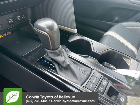 Used 2025 Toyota Camry SE FWD image 14