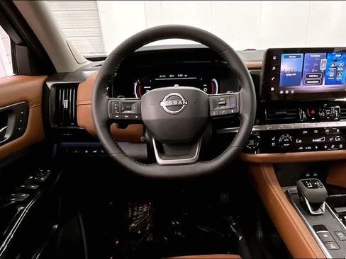 New 2026 Nissan Pathfinder Platinum w/ Cargo Package AWD/4WD image 21