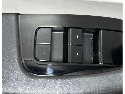 Used 2019 Tesla Model 3 Standard Range Plus image 35