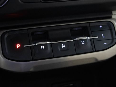 Certified 2022 GMC Acadia Denali w/ Denali Technology Package AWD/4WD image 32