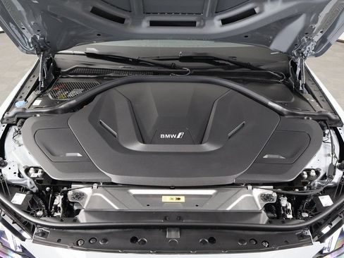 New 2026 BMW i4 eDrive40 w/ M Sport Package RWD image 9