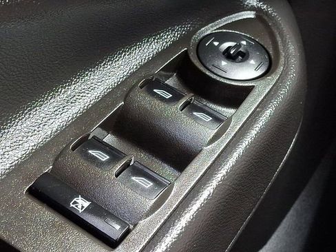 Used 2013 Ford Escape SE AWD/4WD image 22