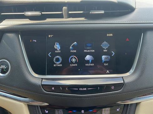 Used 2018 Cadillac XT5 Luxury w/ Driver Awareness Package AWD/4WD image 20