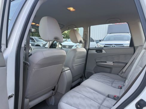 Used 2010 Subaru Forester 2.5X AWD/4WD image 25