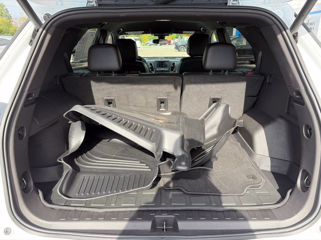 Used 2022 Chevrolet Equinox RS AWD/4WD image 14