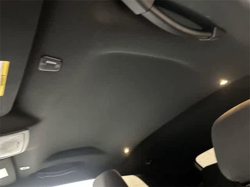 Used 2022 Dodge Challenger R/T w/ Blacktop Package image 27