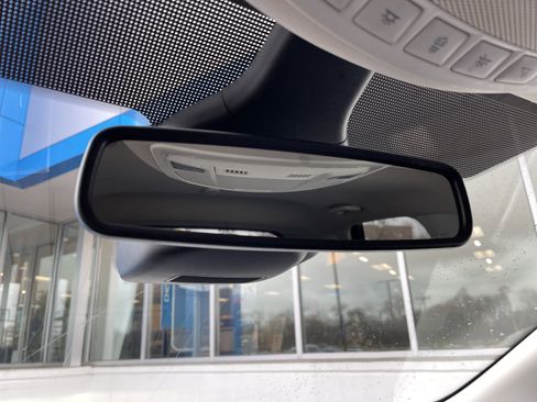 Used 2022 Ford Edge SEL image 25