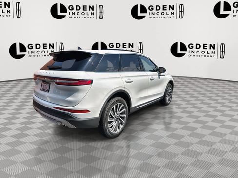 Certified 2025 Lincoln Corsair Reserve w/ Equipment Group 202A AWD/4WD image 8