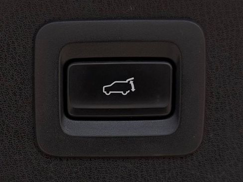 Used 2018 MAZDA CX-5 Touring w/ Preferred Equipment Package image 27