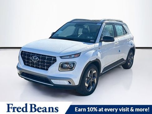 New 2026 Hyundai Venue SEL FWD image 3