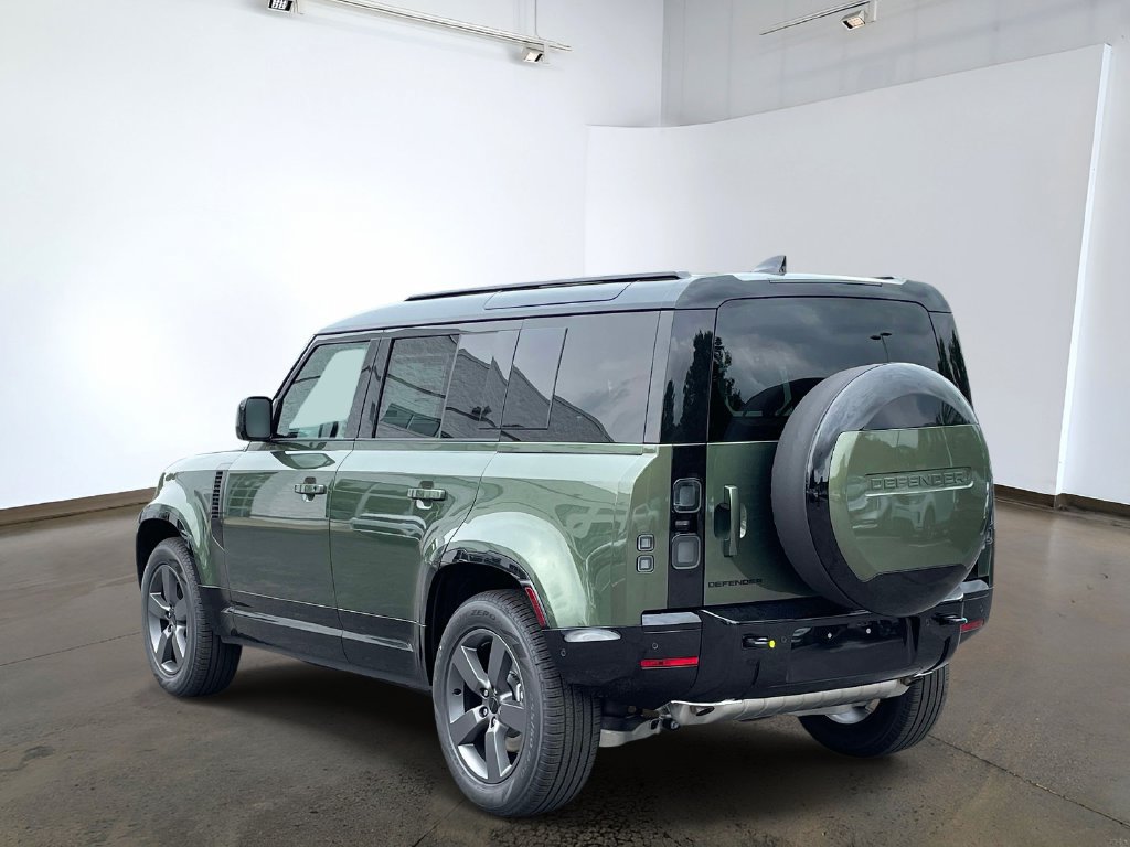 New 2026 Land Rover Defender 110 S AWD/4WD image 6