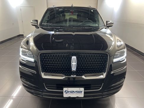 Certified 2023 Lincoln Navigator Reserve image 2