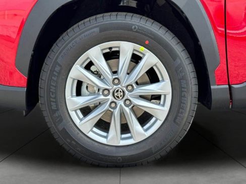 New 2026 Toyota Corolla Cross LE image 32