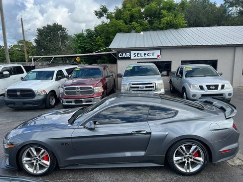 Used 2021 Ford Mustang GT Premium w/ Equipment Group 401A RWD image 8