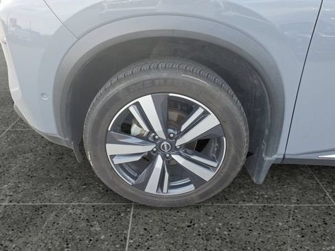 Used 2023 Nissan Rogue SL w/ SL Premium Package FWD image 16