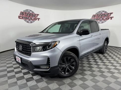 Used 2023 Honda Ridgeline Sport image 1