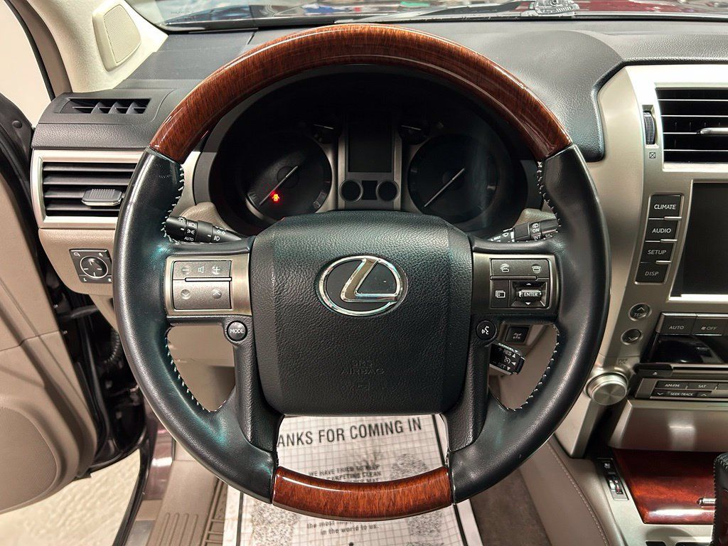 Used 2012 Lexus GX 460 w/ Comfort Plus Pkg AWD/4WD image 9