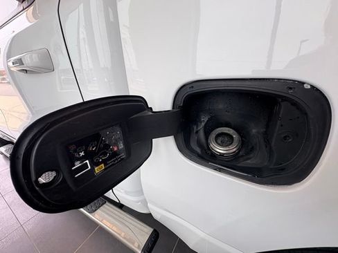 Used 2019 RAM 1500 Big Horn AWD/4WD image 20