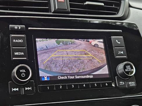 Used 2019 Honda CR-V LX image 12