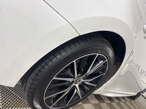 Used 2023 Toyota Camry SE image 31