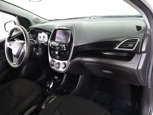 Used 2021 Chevrolet Spark LT image 23