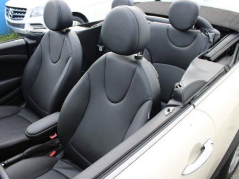 Used 2015 MINI Cooper Convertible image 12