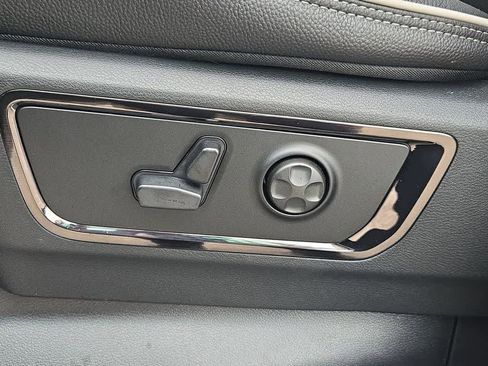 New 2026 RAM 1500 Limited AWD/4WD image 18