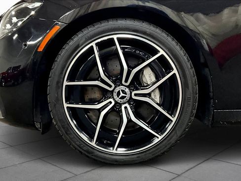 Used 2022 Mercedes-Benz E 350 Sedan image 11