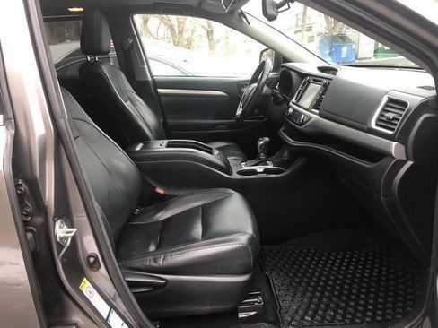 Used 2015 Toyota Highlander XLE AWD/4WD image 53