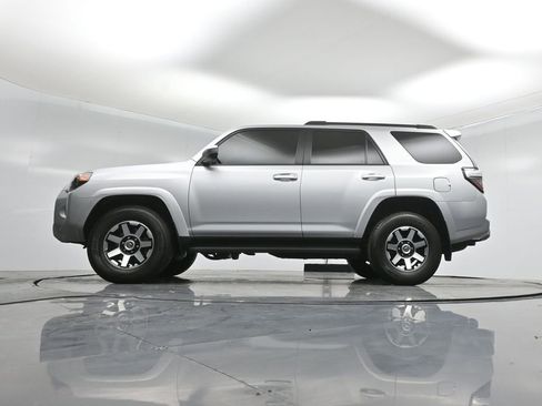 Used 2021 Toyota 4Runner TRD Off-Road image 53