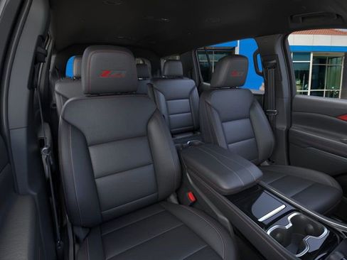 New 2026 Chevrolet Traverse Z71 w/ Enhanced Driving Package image 16