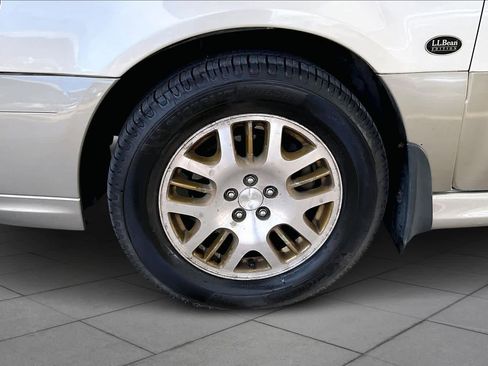 Used 2002 Subaru Outback H6 L.L. Bean Edition image 10