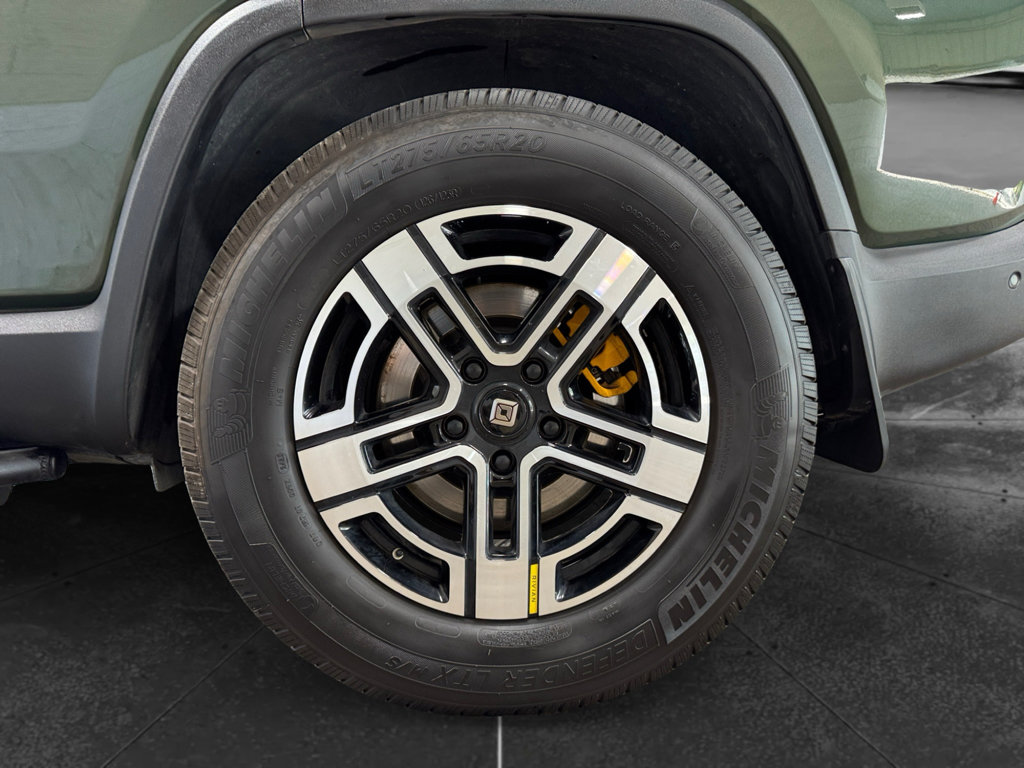 Used 2023 Rivian R1S Adventure Quad AWD/4WD image 33